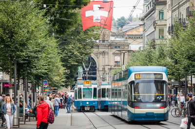 4_Tram_91513