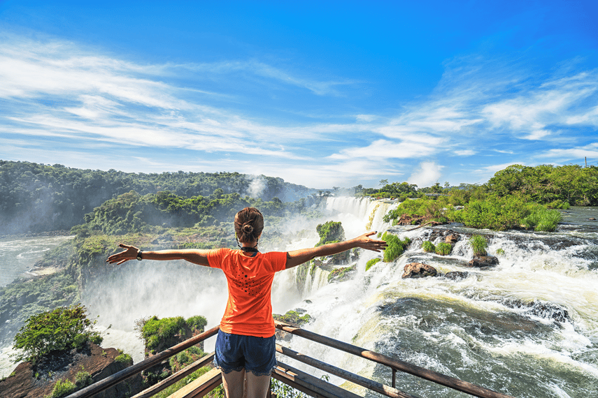 Argentina_Iguassu_Falls_shutterstock_535136962.png