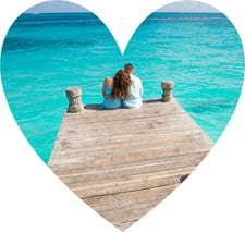 Blog - Romance 2024 - Belize Couple heart-1