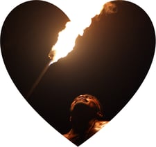 Blog - Romance 2024 - Fiji Ceremony heart