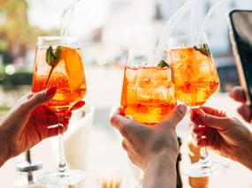 Blog - Summer Libations - Aperol spritz 2