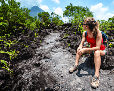 CostaRica_HeroImage_People_shutterstock_651623023.png