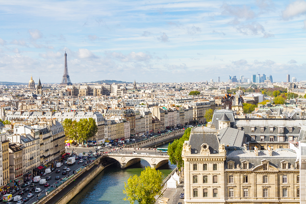 FR_Paris_France_Eiffel_Tower_shutterstock_131476514.png