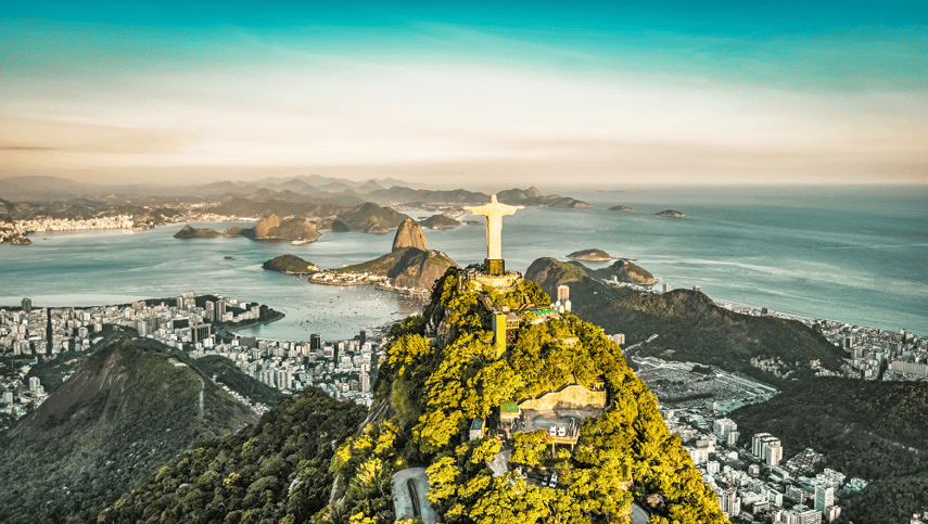 Brazil_Rio_de_Janeiro_Corcovado_shutterstock_435627745.png