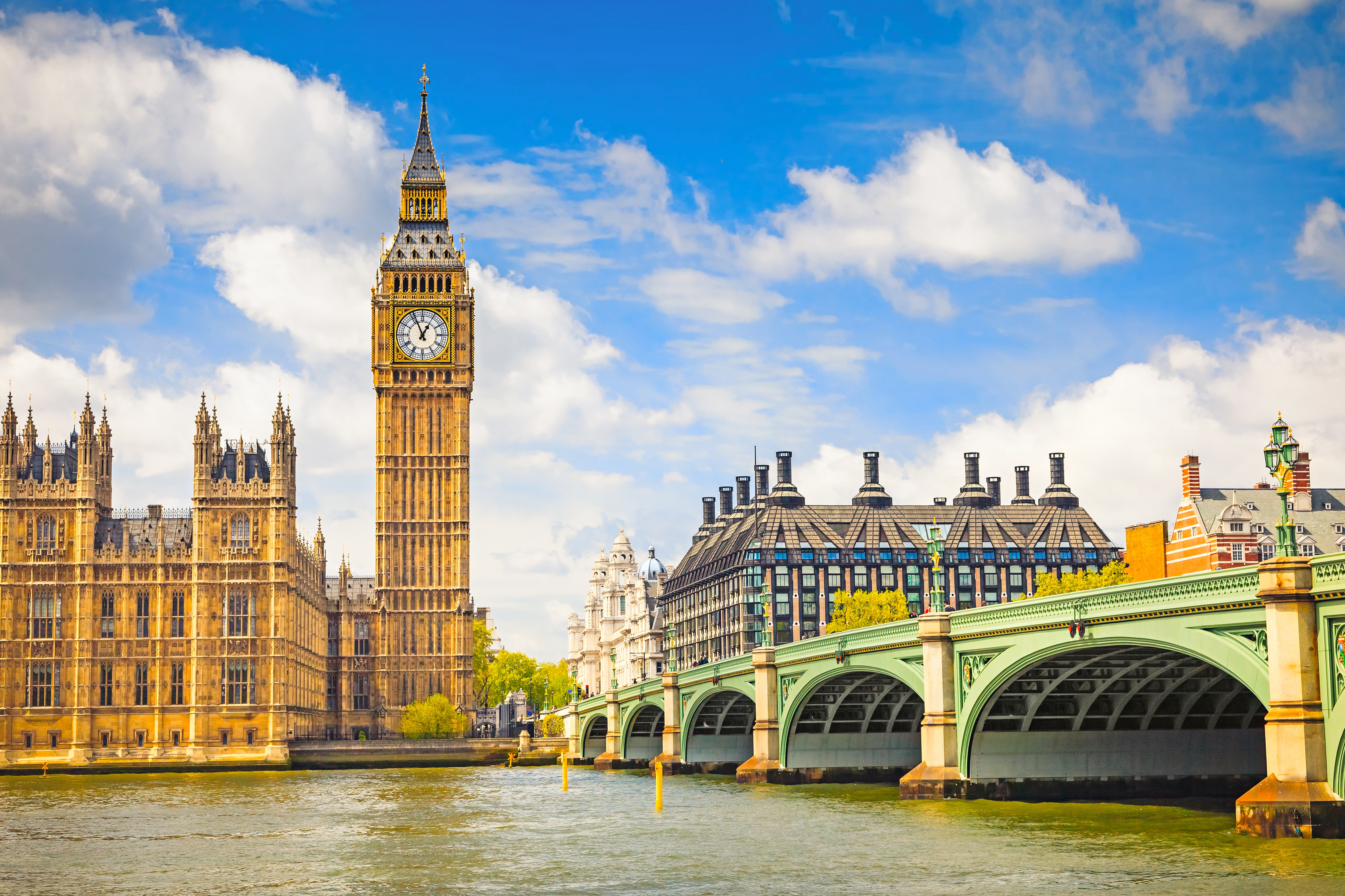 England_London_shutterstock_107597459