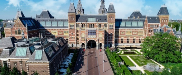 Shutterstock_2144688461