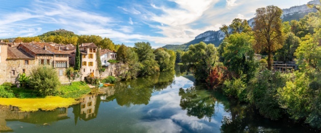 Shutterstock_2687564707